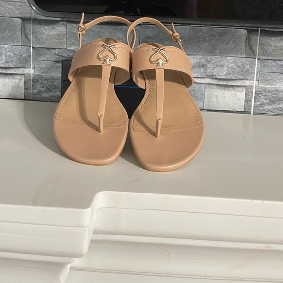 Kate Spade ♠️ New York Kendra T.Strap Thong Leather Sandals Light Fawn Tan - Picture 7 of 11
